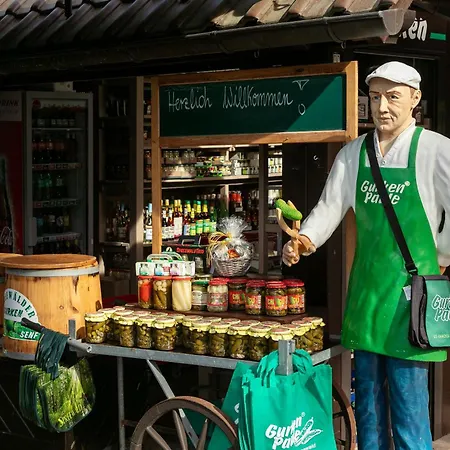 Knaus Campingpark Luebben مكان تخييم