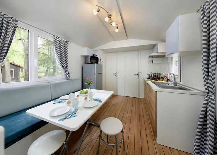 Knaus Campingpark Luebben * Steinkirchen (Brandenburg)