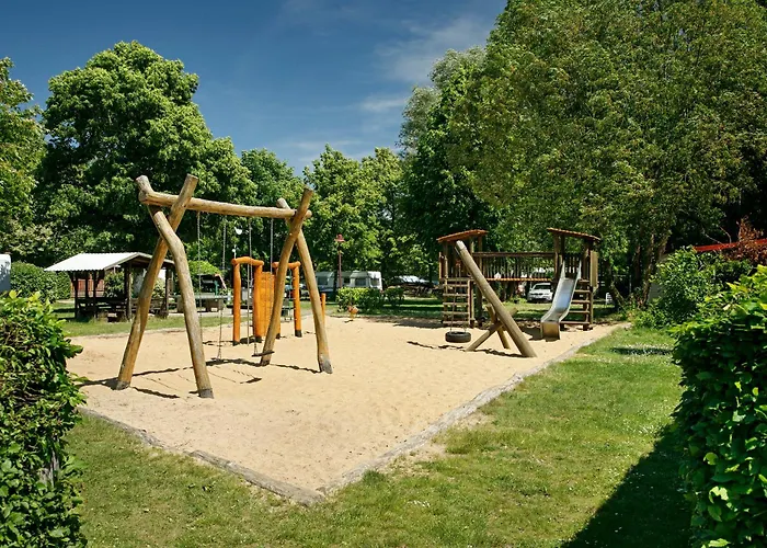 Knaus Campingpark Luebben * Steinkirchen (Brandenburg)